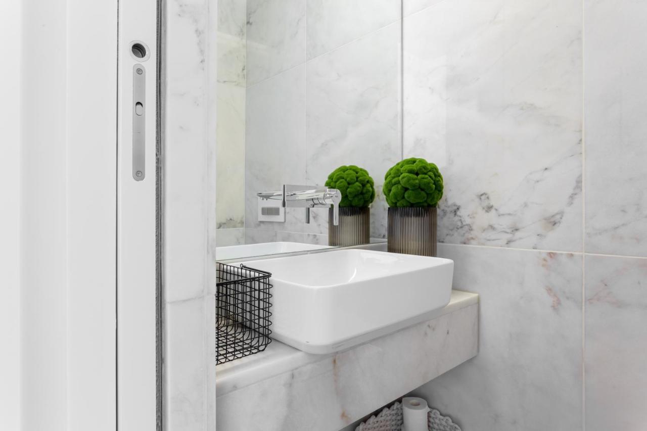 Joivy Elegant 1-Br Apartment In Perfect Centre Lisboa Extérieur photo